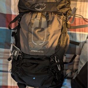 Osprey Atmos AG 50 Gray and Black Backpack